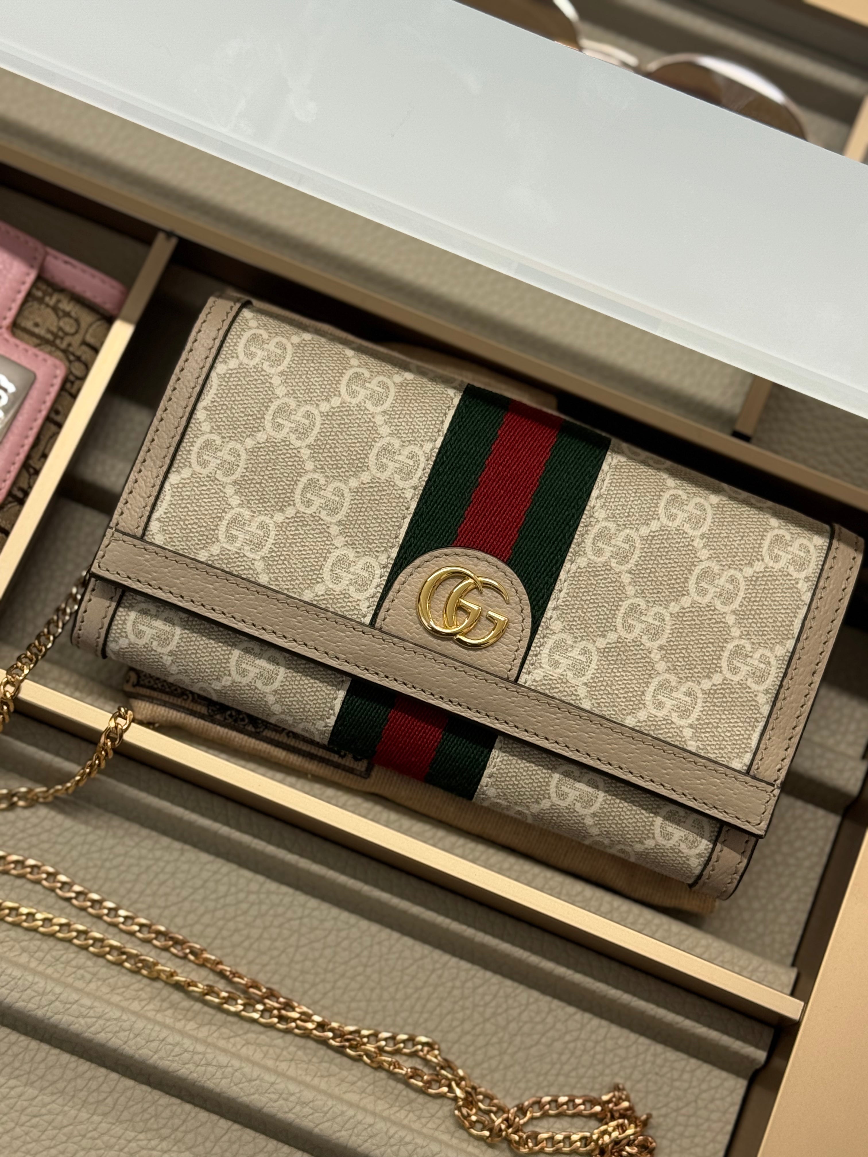Gucci