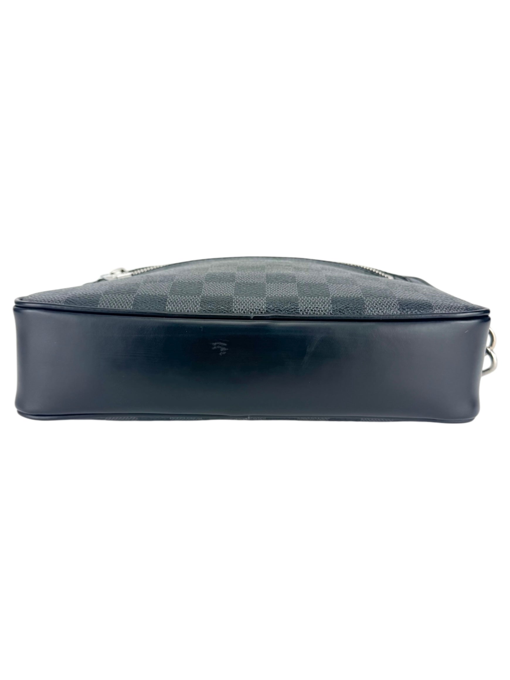 Louis Vuitton Damier Graphite Canvas Leather Kasai Clutch Bag