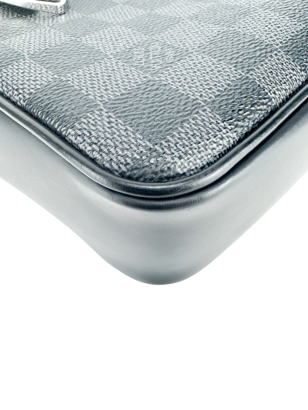 Louis Vuitton Damier Graphite Canvas Leather Kasai Clutch Bag