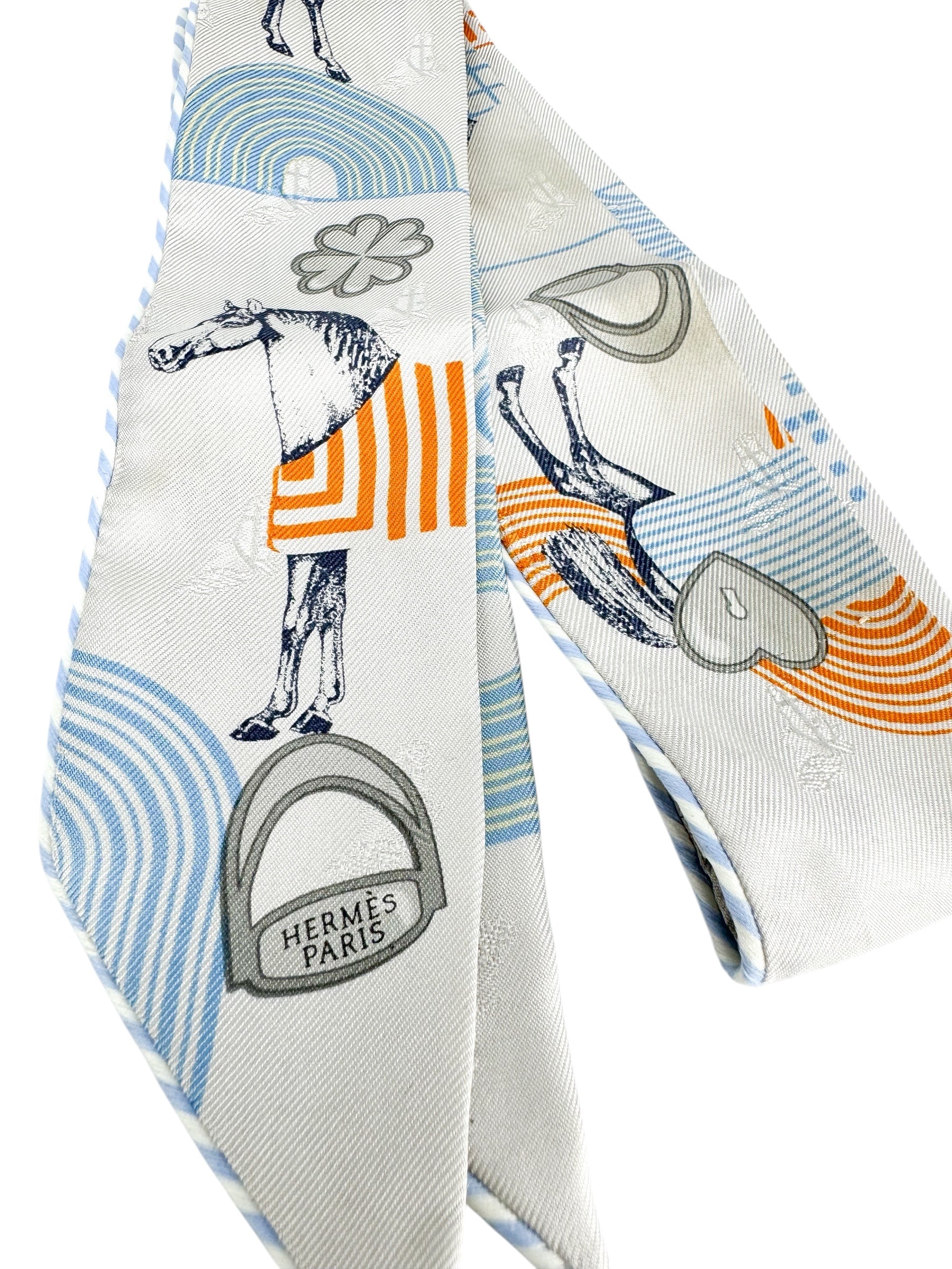 Hermes Grey Garde Robe Pop Silk Twilly